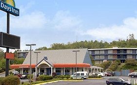 Days Inn By Wyndham Lexington